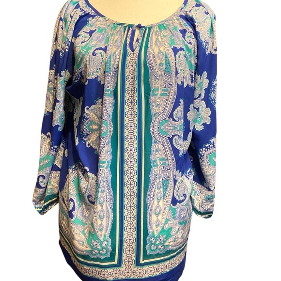 Grand & Greene Blue Embellished 3/4 Sleeve Blouse
BIN 1 - Picture 1 of 6